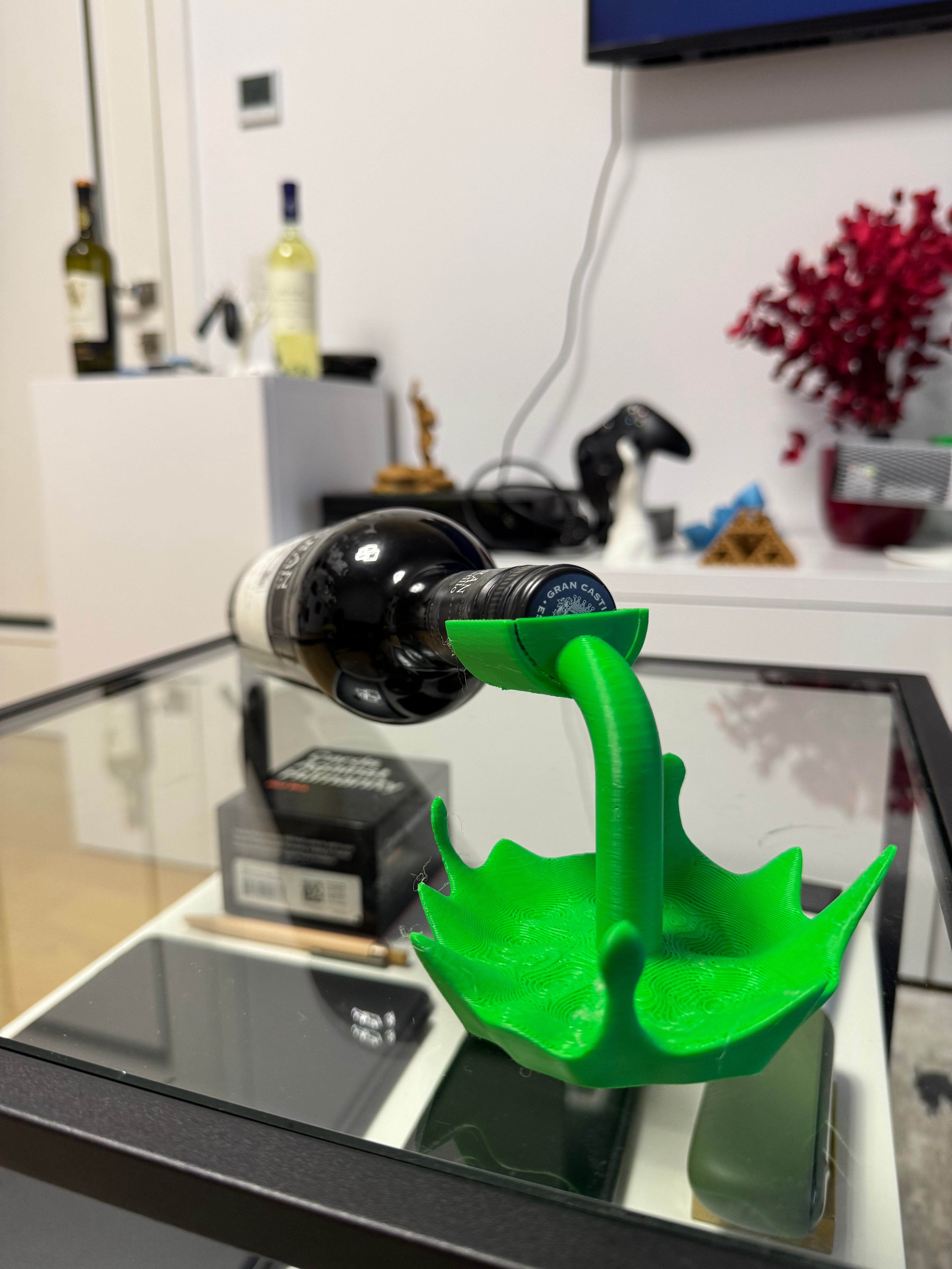 Wine Splash Bottle Holder