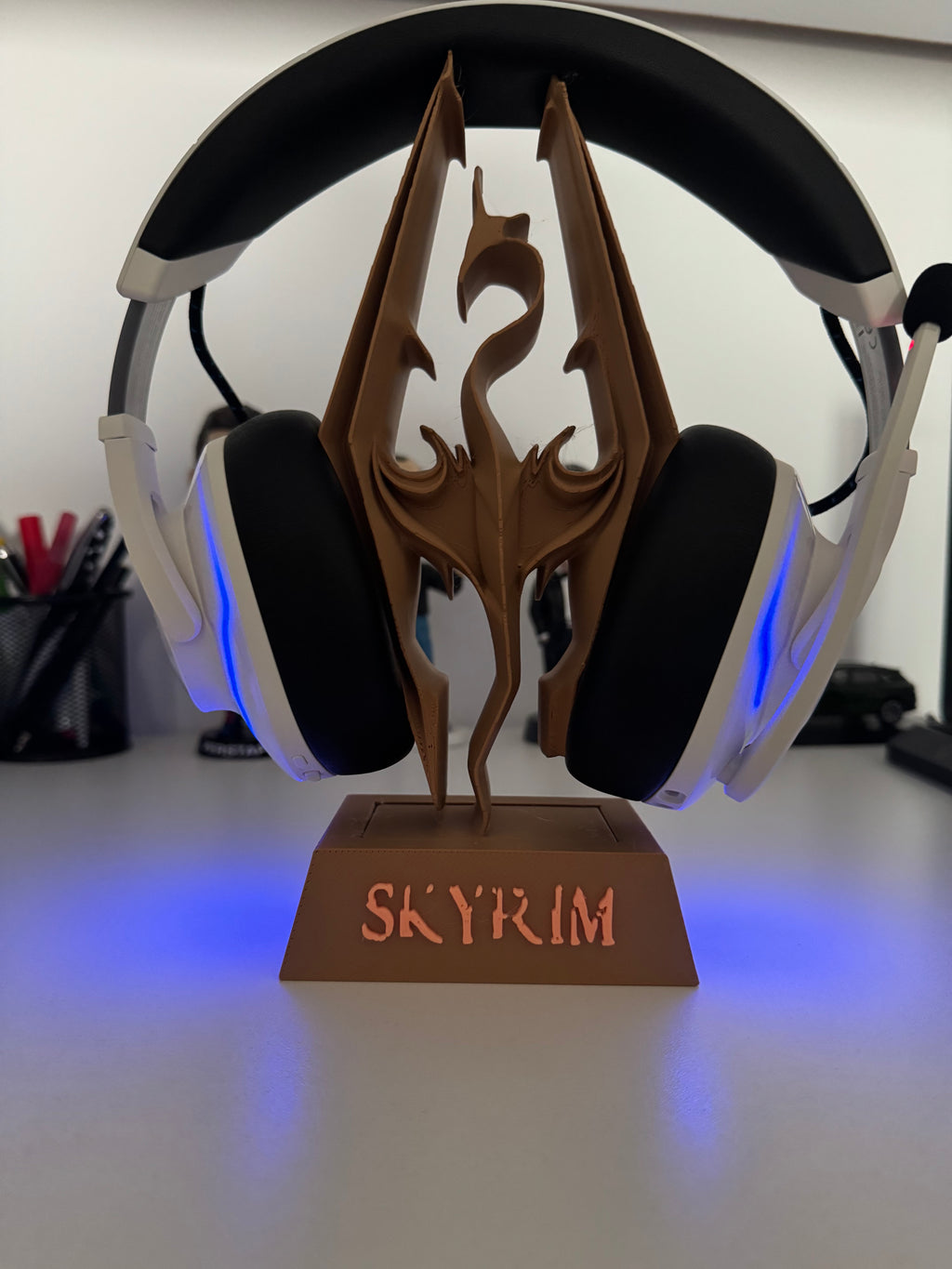 Skyrim Headset Stand