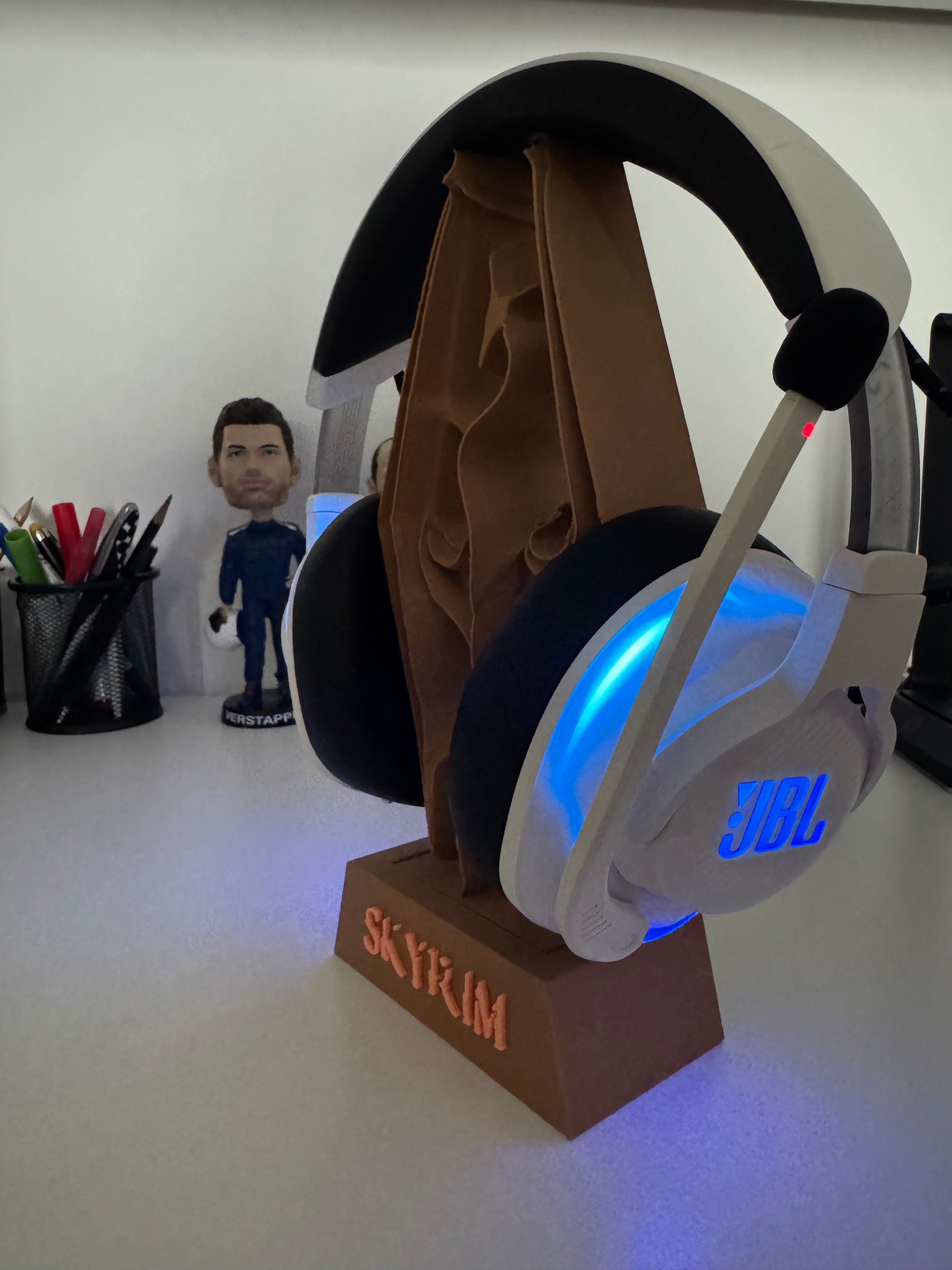 Skyrim Headset Stand