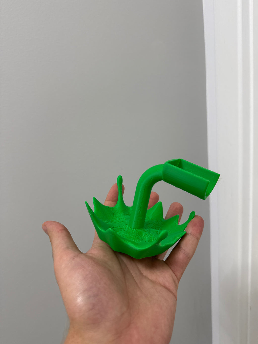 Wine Splash Bottle Holder