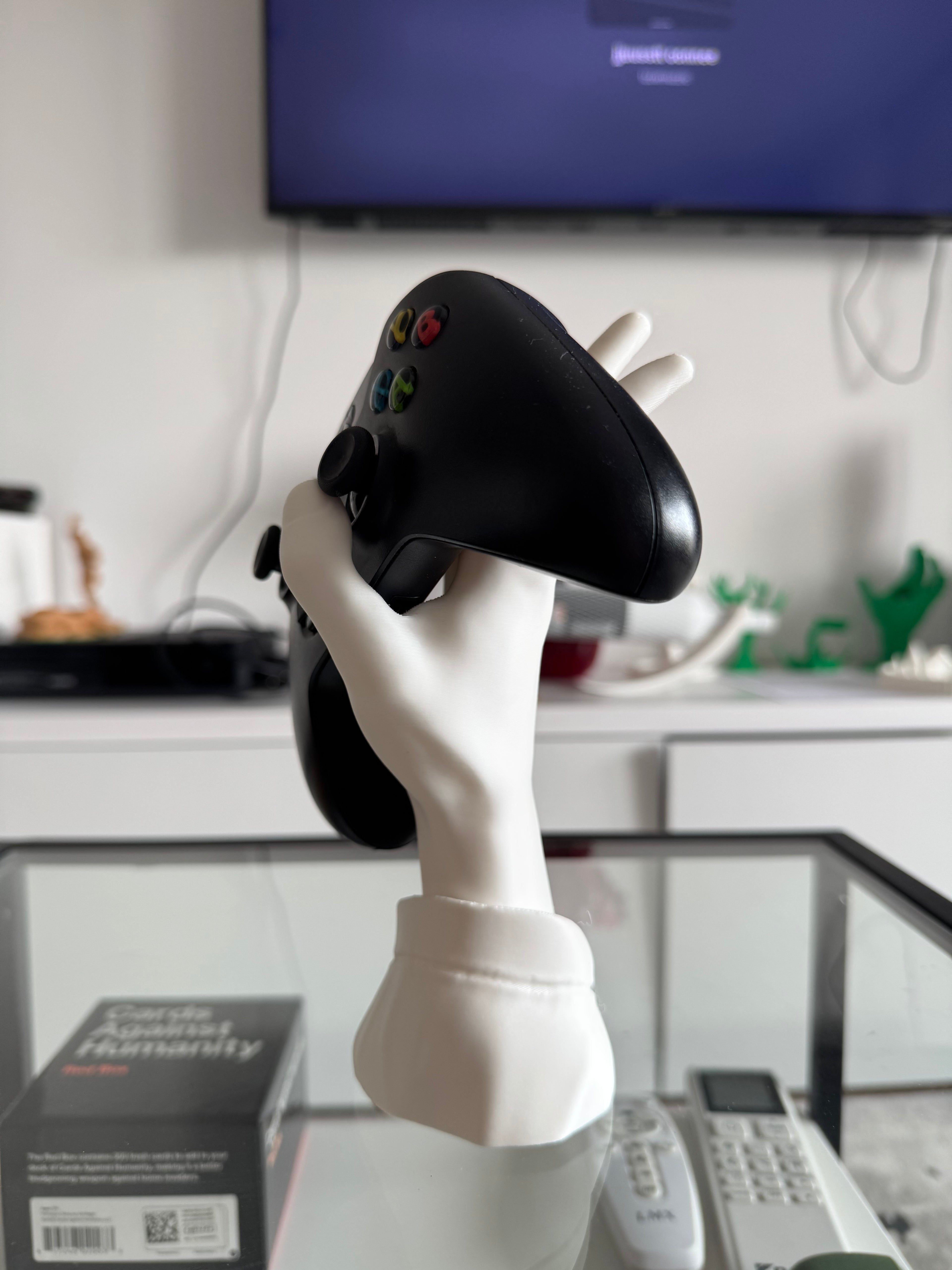 Hand-Shaped Controller Stand