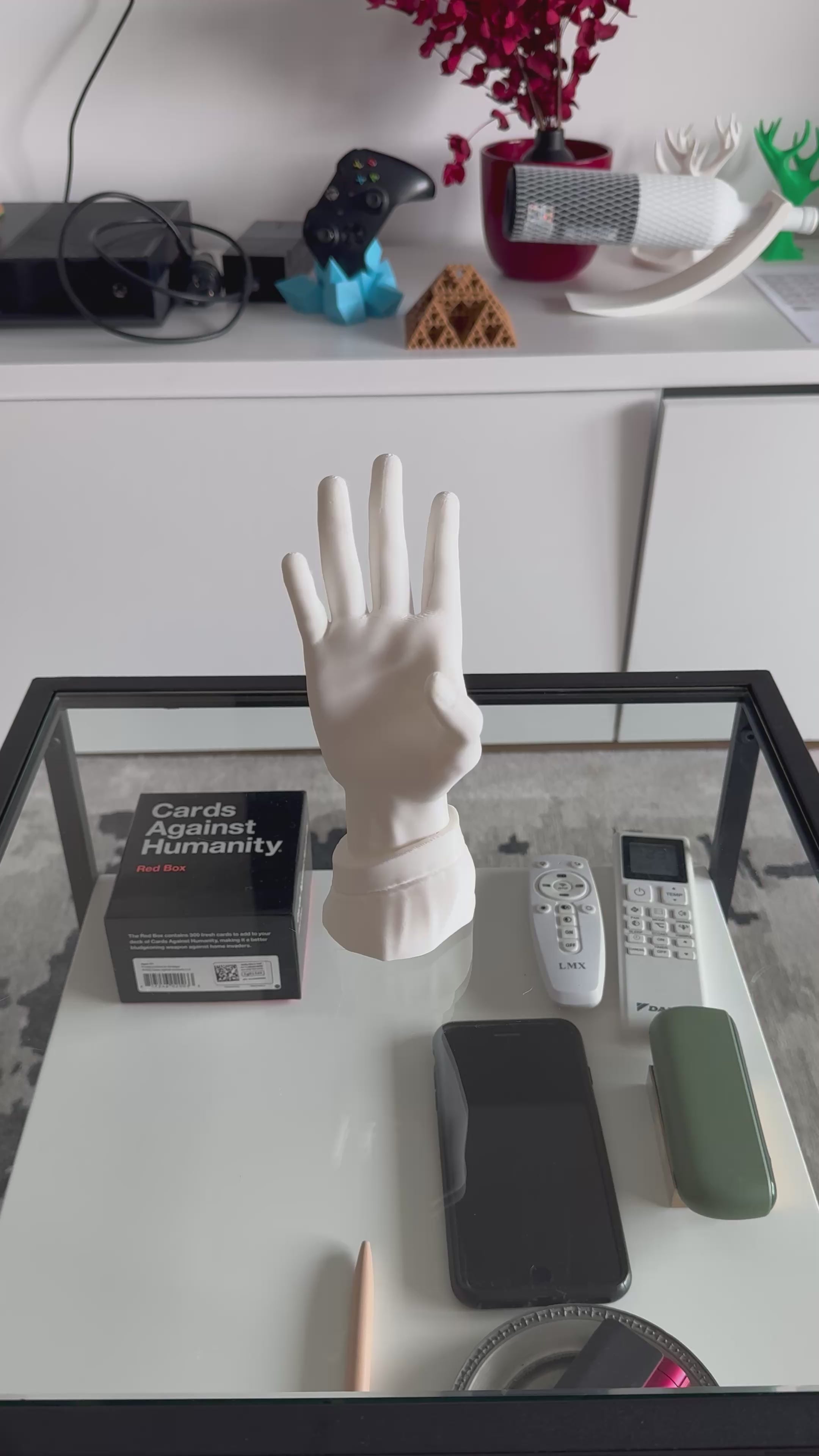 Hand-Shaped Controller Stand